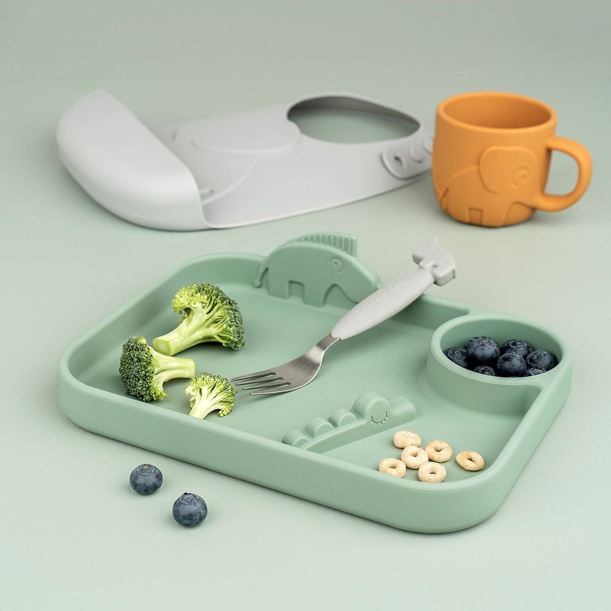 Prato Raso Peekaboo Verde - Done by Deer