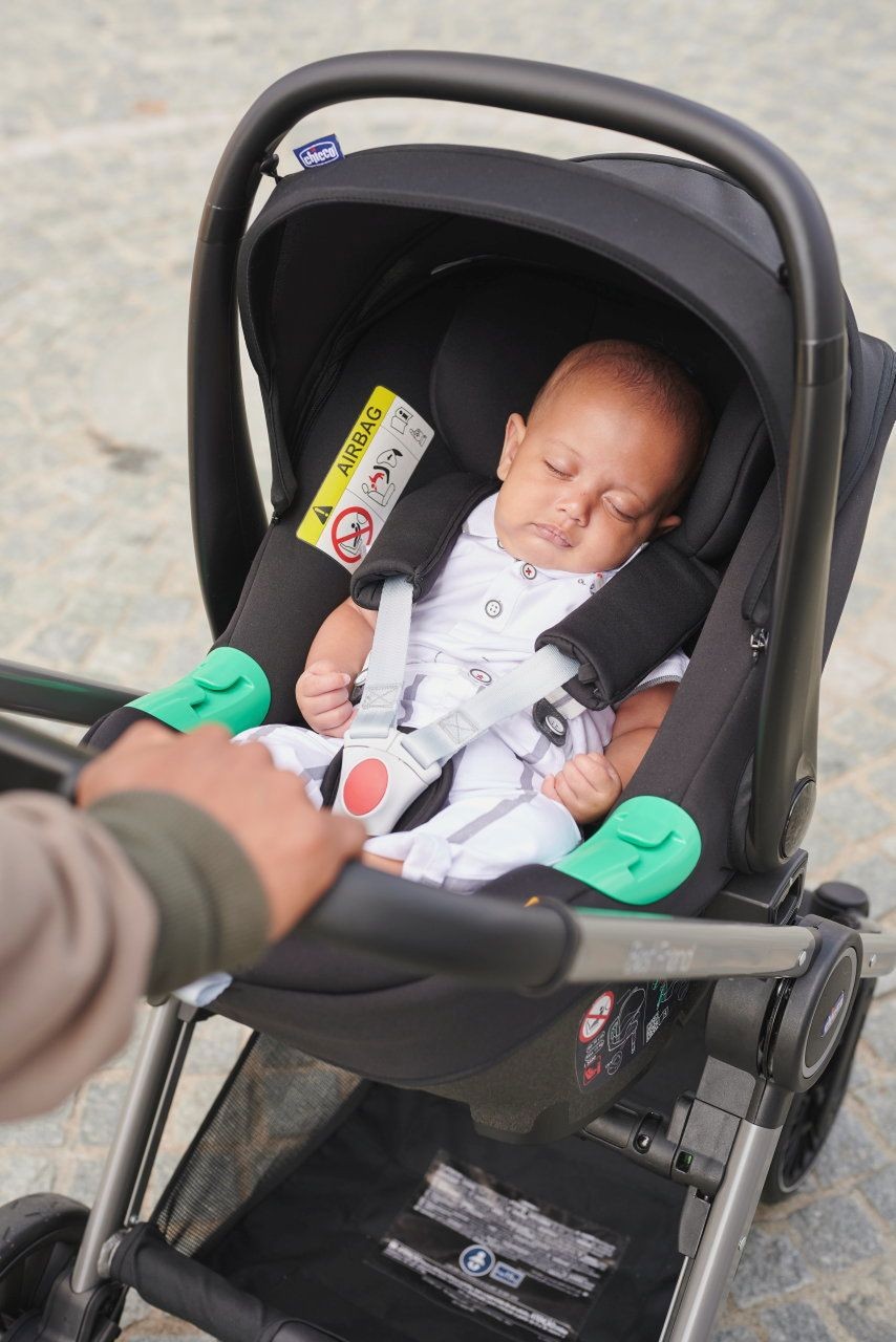 Cadeira Auto 0+ Kiros Evo I-Size fast in Sem base - Chicco
