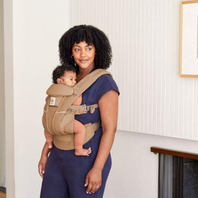 Porta-Bebés Omni Breeze Camel Brown - Ergobaby