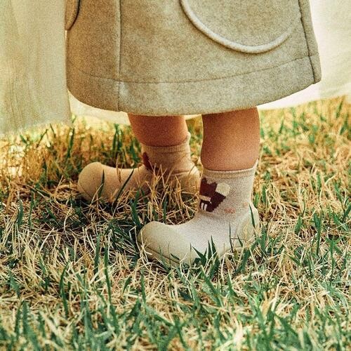 Meias com Sola Attipas Woodland Beige Fox