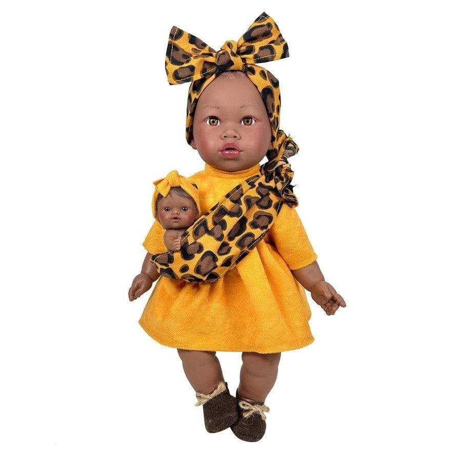 Boneca Africana Alika com Bebé Roupa Ocre - Nines D' Onil