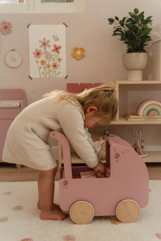 Little Dutch - Carrinho para Bonecas em Madeira com Acessórios