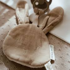 Fraldinha para Chupeta Coelho - Little Dutch