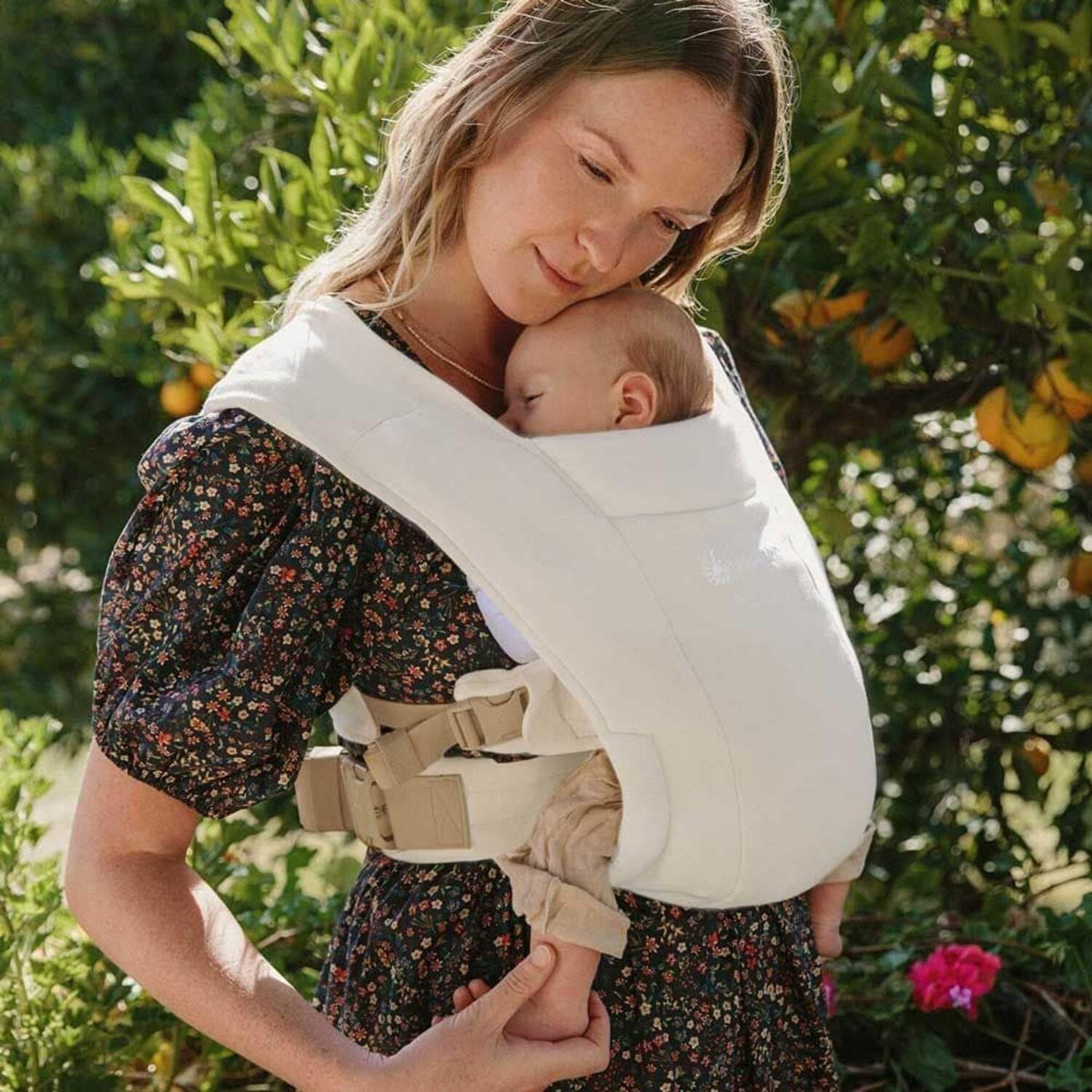 Ergobaby - Marsúpio Porta Bebes Embrace Soft Cream